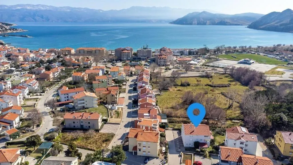 Apartments With A Parking Space Baska, Krk - 22415 Baska (Krk)